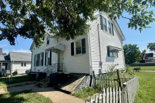 1434 Kansas St, Ottawa, IL 61350 - Photo 2