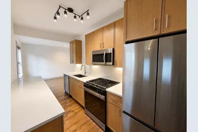 1904 W Pratt Boulevard #1A, Chicago, IL 60626 - Photo 2