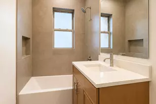1904 W Pratt Blvd, Chicago, IL 60626 - Photo 12