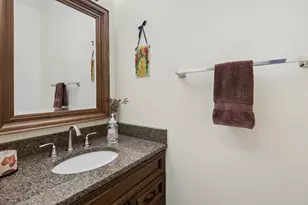 798 Wexford Ct, Grayslake, IL 60030 - Photo 10