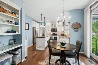 798 Wexford Court, Grayslake, IL 60030 - Photo 6