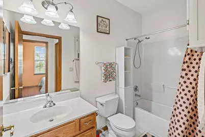 21452 Papoose Lake Drive #21452, Crest Hill, IL 60403 - Photo 20
