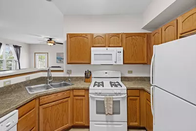 21452 Papoose Lake Drive #21452, Crest Hill, IL 60403 - Photo 14