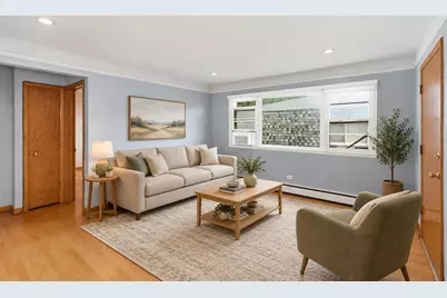 5547 W Higgins Avenue #2A, Chicago, IL 60630 - Photo 12