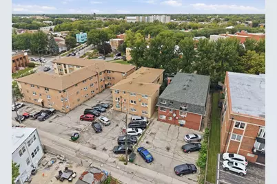 5547 W Higgins Avenue #2A, Chicago, IL 60630 - Photo 20
