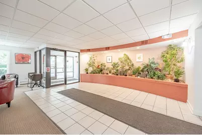 1000 S Lorraine Road #411, Wheaton, IL 60189 - Photo 2