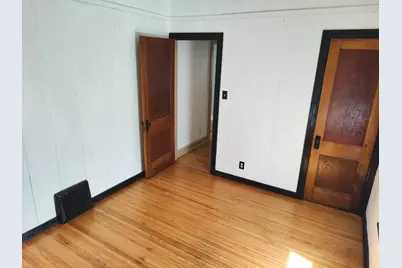 226 Henderson Avenue, Joliet, IL 60432 - Photo 22
