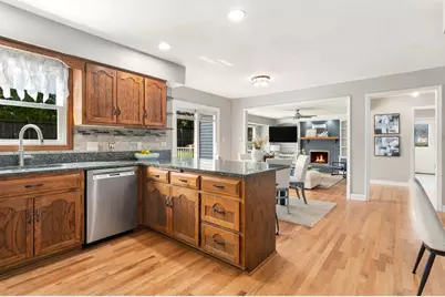 6076 Angel Lane, Lisle, IL 60532 - Photo 12