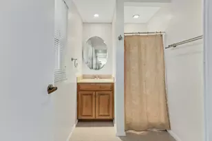 6705 Clarendon Hills Rd, Darien, IL 60561 - Photo 22