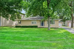 6705 Clarendon Hills Rd, Darien, IL 60561 - Photo 1
