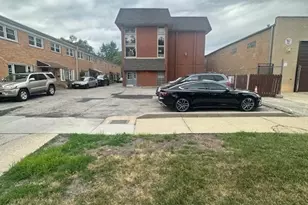 4342 N Kedvale Ave, Chicago, IL 60641 - Photo 2