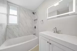 513 Morton Ave, Aurora, IL 60506 - Photo 18