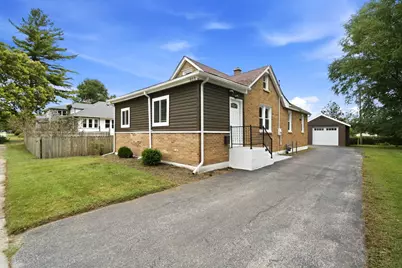 513 Morton Avenue, Aurora, IL 60506 - Photo 2