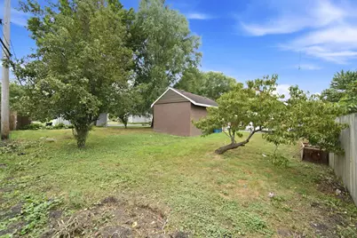 513 Morton Avenue, Aurora, IL 60506 - Photo 4