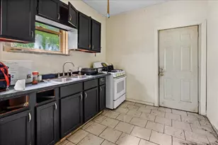 514 N Leamington Ave, Chicago, IL 60644 - Photo 6