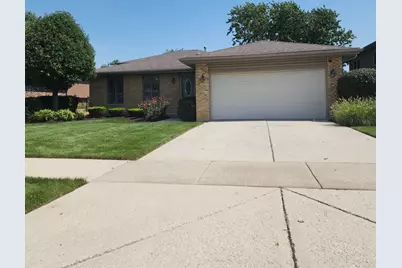 16931 82nd Avenue, Tinley Park, IL 60477 - Photo 1
