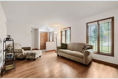 16931 82nd Avenue, Tinley Park, IL 60477 - Photo 6