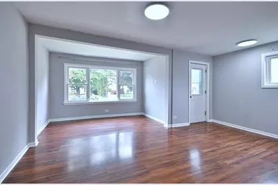 123 S 12th Avenue, Maywood, IL 60153 - Photo 6