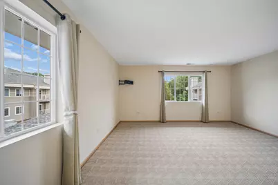 801 N McLean Boulevard #330, Elgin, IL 60123 - Photo 8