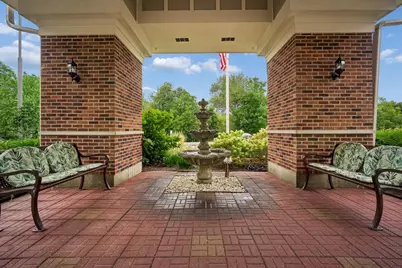 801 N McLean Boulevard #330, Elgin, IL 60123 - Photo 4