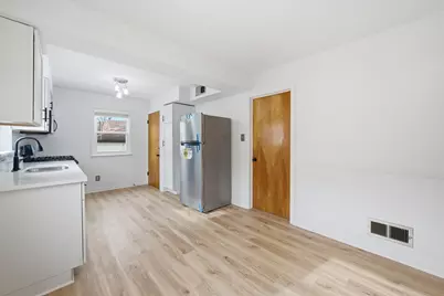 8846 S Dorchester Avenue, Chicago, IL 60619 - Photo 18