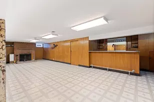 9643 S Richmond Ave, Evergreen Park, IL 60805 - Photo 18