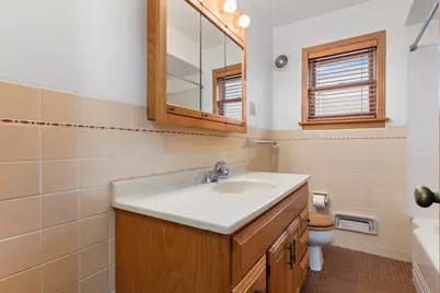 9643 S Richmond Avenue, Evergreen Park, IL 60805 - Photo 16