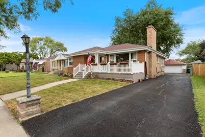9643 S Richmond Avenue, Evergreen Park, IL 60805 - Photo 1