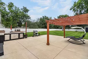 2012 Morcambe Bay Dr, New Lenox, IL 60451 - Photo 28