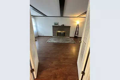 304 Central Avenue, Aurora, IL 60506 - Photo 8