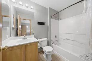 2153 Union Mill Dr, Aurora, IL 60503 - Photo 20