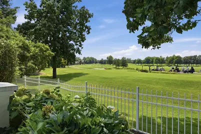 4202 Royal Fox Drive, Saint Charles, IL 60174 - Photo 12