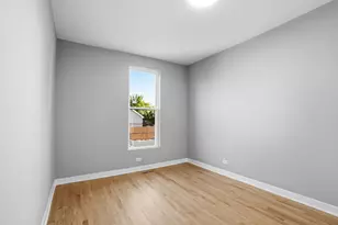 2739 W Maypole Ave, Chicago, IL 60612 - Photo 12