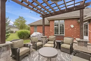 16243 W Blackhawk Dr, Lockport, IL 60441 - Photo 74