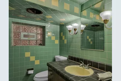 5541 W Roscoe Street #G, Chicago, IL 60641 - Photo 10