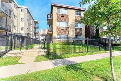 7453 N Sheridan Road #3B, Chicago, IL 60626 - Photo 1