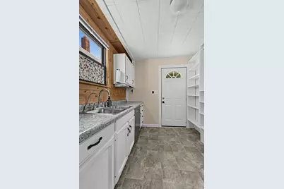 110 2nd Street, Lasalle, IL 61301 - Photo 12