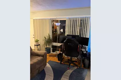 2209 Arbor Circle #25, Downers Grove, IL 60515 - Photo 6