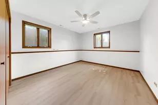 25283 W Timber Ln, Lake Villa, IL 60046 - Photo 4