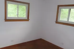 127 S Addison Rd, Wood Dale, IL 60191 - Photo 2