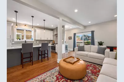 5534 N Linder Avenue, Chicago, IL 60630 - Photo 12