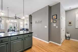 2635 W Cortez St, Chicago, IL 60622 - Photo 12