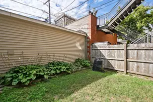 2635 W Cortez St, Chicago, IL 60622 - Photo 24