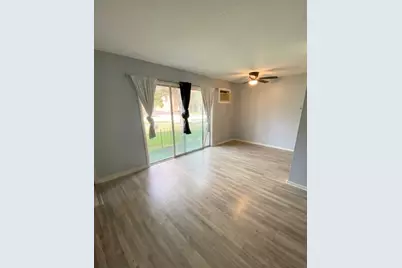 5739 129th Street #1B, Crestwood, IL 60418 - Photo 2