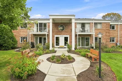 5115 Blodgett Avenue #213, Downers Grove, IL 60515 - Photo 1