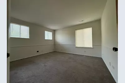 337 Springlake Lane #D, Aurora, IL 60504 - Photo 2
