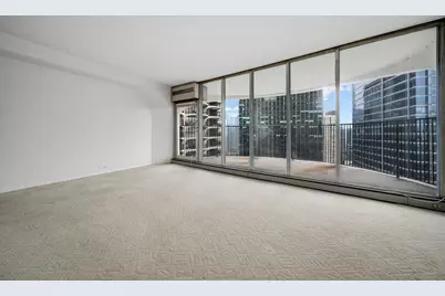 300 N State Street #4026, Chicago, IL 60654 - Photo 4
