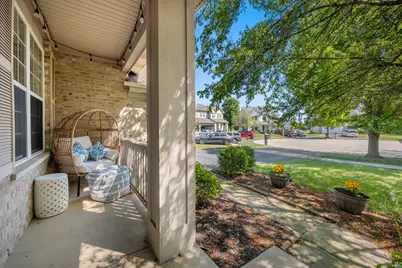 608 Whalen Court, North Aurora, IL 60542 - Photo 4