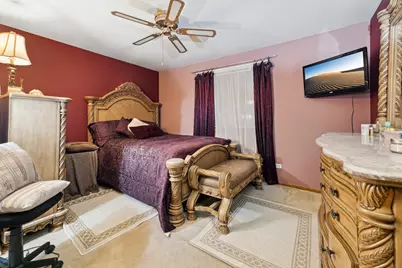 2210 207th Place, Lynwood, IL 60411 - Photo 10