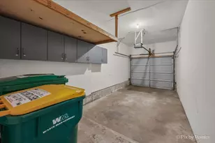 1511 Longwood Dr, Sycamore, IL 60178 - Photo 22
